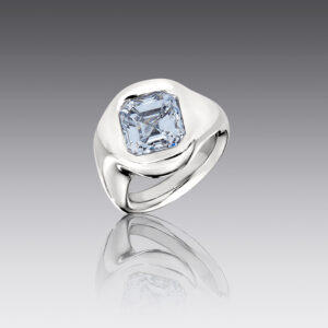 Lux Diamond Engagement Ring