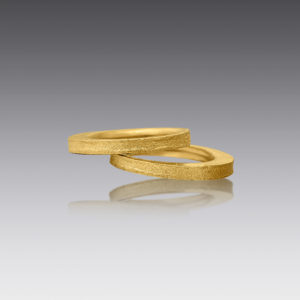 Sol 18kt Yellow Gold Stackable Ring