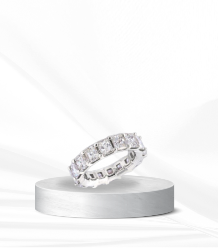 Edge Pavé Geometric Ring